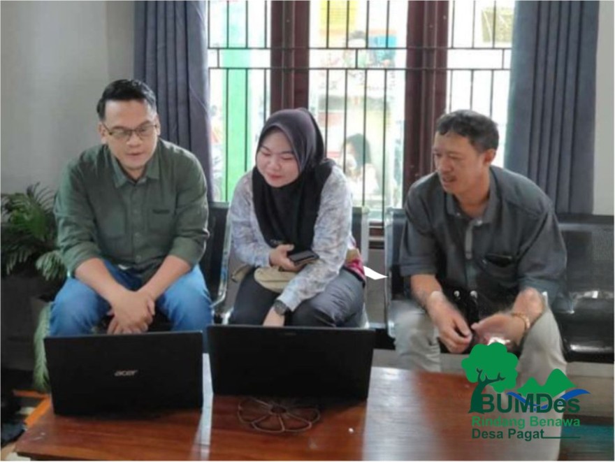 Pendamping Desa Dampingi BUM Desa Rindang Benawa dalam Penyusunan LPJ Keuangan Tahun 2024